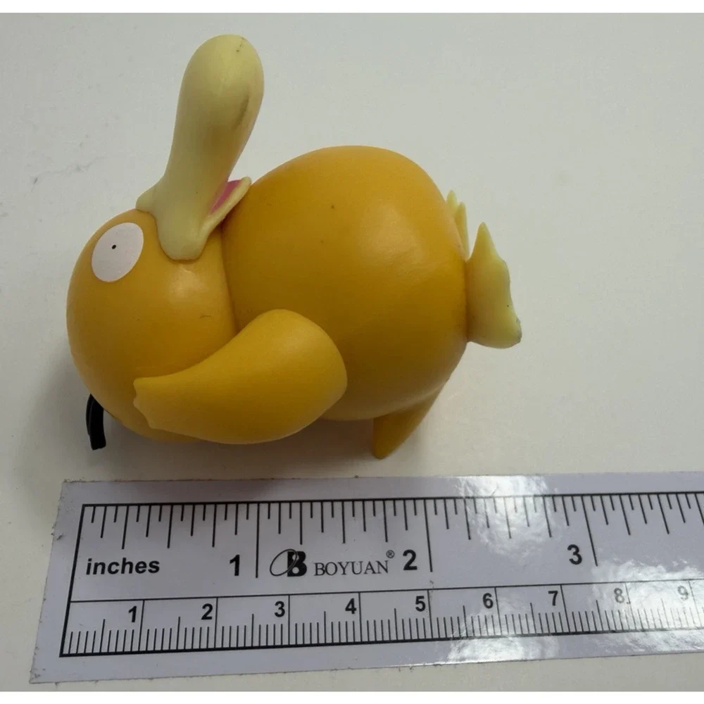 Pokemon Psyduck Battle Figure - 3 inch Articulated Battle Figure